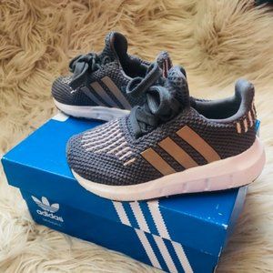 Toddler adidas Swift Run Athletic Shoe